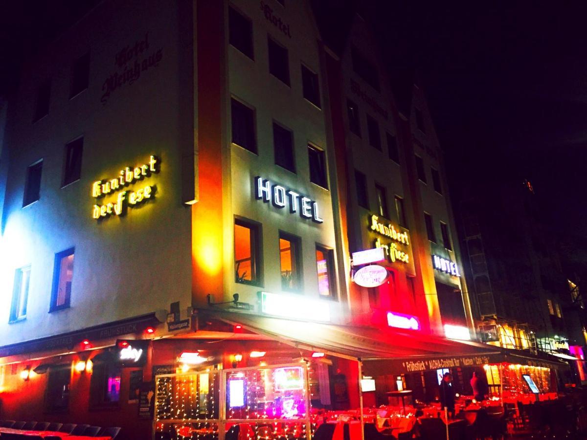 Hotel Kunibert Der Fiese Кёльн Экстерьер фото