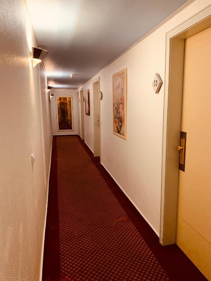 Hotel Kunibert Der Fiese Кёльн Экстерьер фото